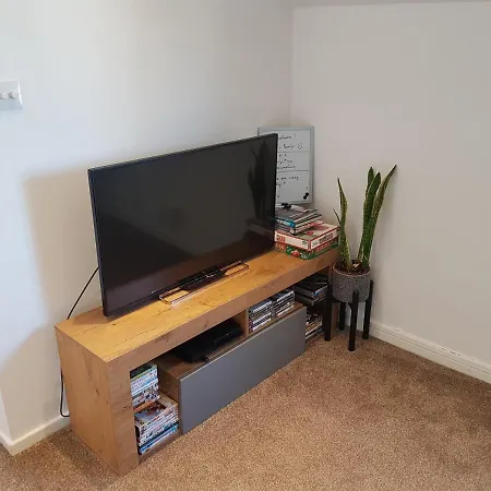 Holiday home On Windermere, Lovely For 4 With Parking Bowness-on-Windermere