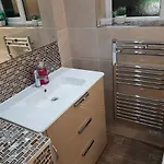 Дом отдыха On Windermere, Lovely For 4 With Parking *